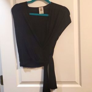 Deep Vneck Cropped tie around top